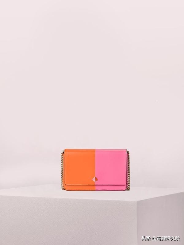 春夏十款必买轻奢包包,轻奢小众品牌包包推荐