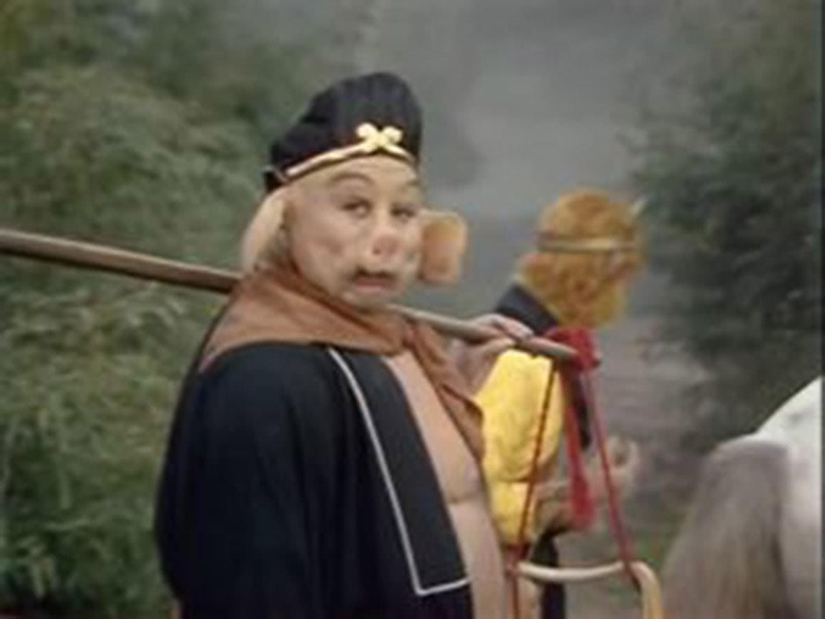 猪八戒是因什么被玉帝贬下凡间,猪八戒被贬下凡间谁当天蓬元帅