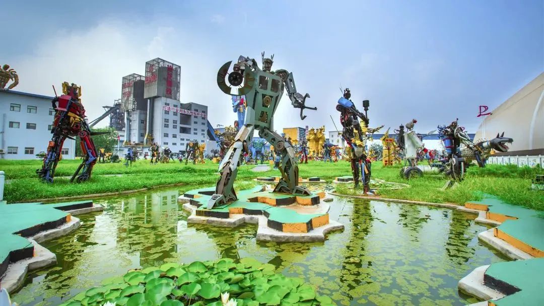 丁立国：人生就是深夜疗伤，清晨赶路