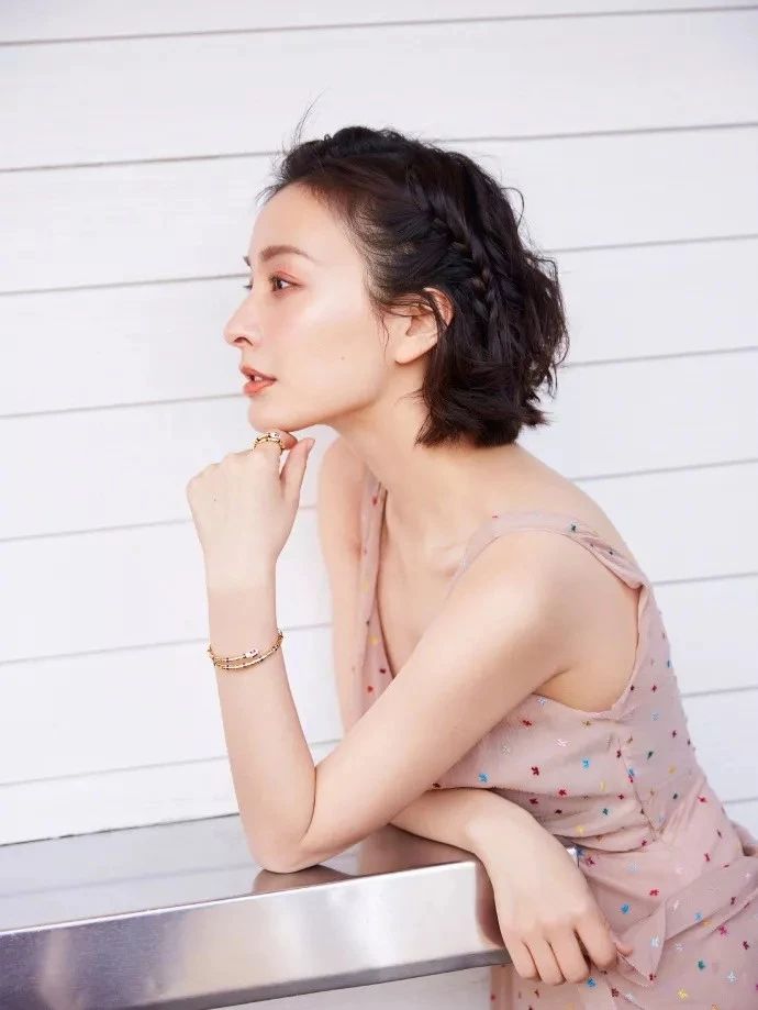 网红短发明星同款发型,网红同款简单又好看的发型