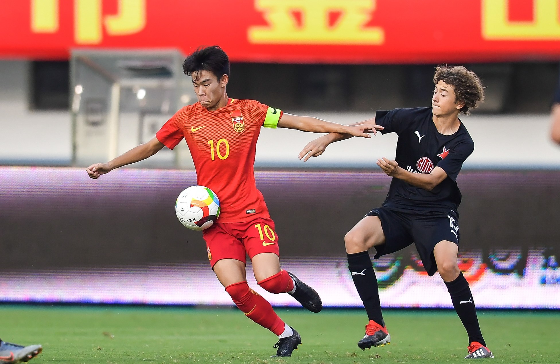 鲁能青训留洋韦世豪,韦世豪留洋鲁能足校