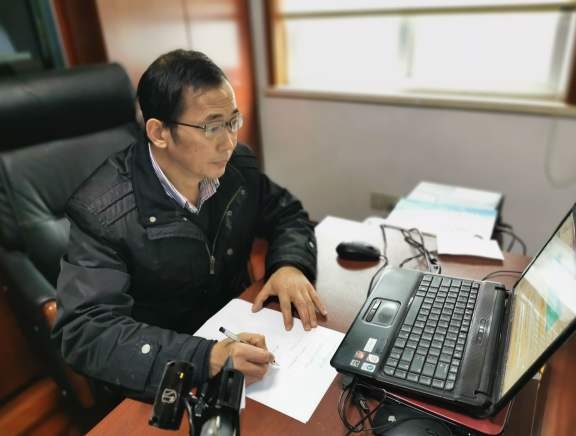 特殊时期的老师,特殊时期老师