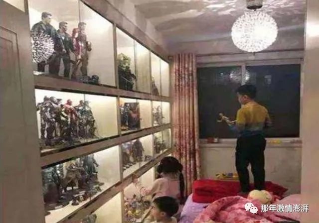 最贵的玩具手办被熊孩子掰断,熊孩子弄坏400万手办家长拒绝赔偿