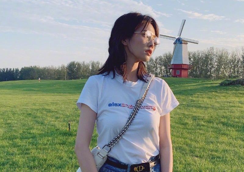 白鹿拍烈火军校有多累,白鹿拍烈火军校哭了