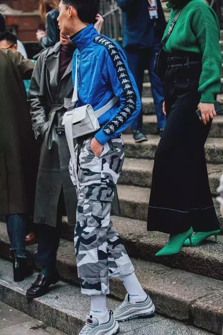 穿衣搭配男生网红款,经典直男运动穿搭