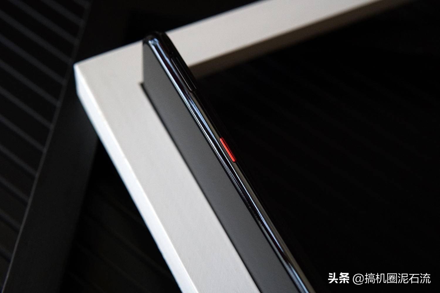 2000性价比最高的iq手机,2000iqooneo系列最值得入手的手机