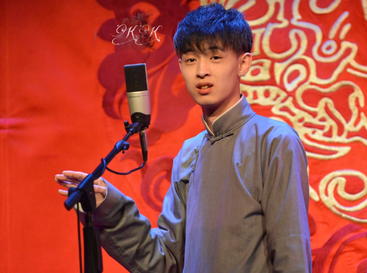 秦霄贤什么时候会再次直播,秦霄贤直播夸baby漂亮