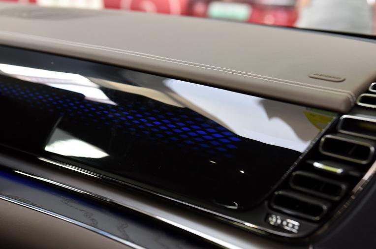 3.8秒破百的新能源排行榜,3.9秒破百的汽车