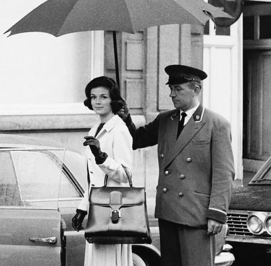 一分钟带你了解十大名店,一分钟让你认识广州