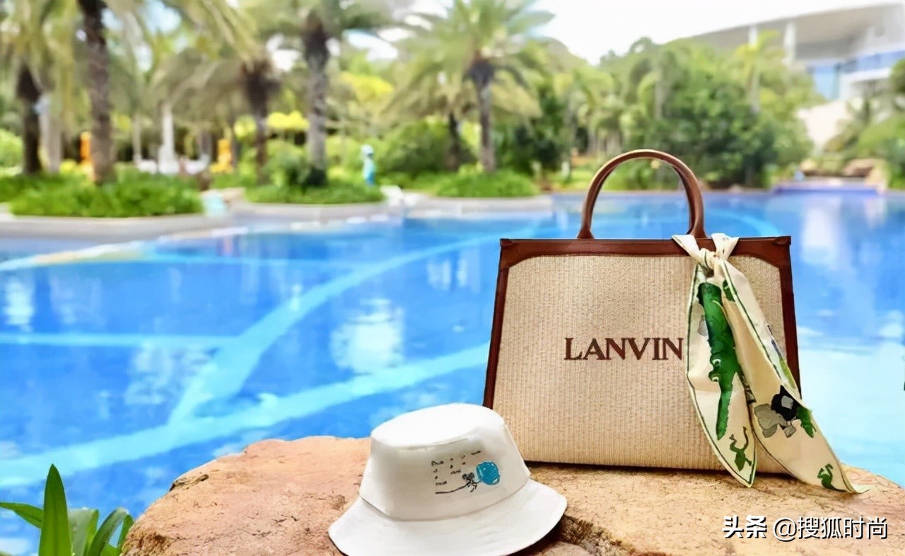 香奈儿的包包去哪里买合算,4万多的香奈儿包包可以卖多少钱