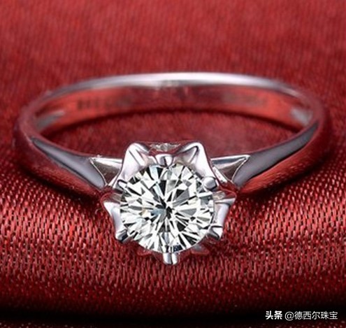钻戒可以用小苏打清洗吗,在家有什么清洗钻戒的好方法