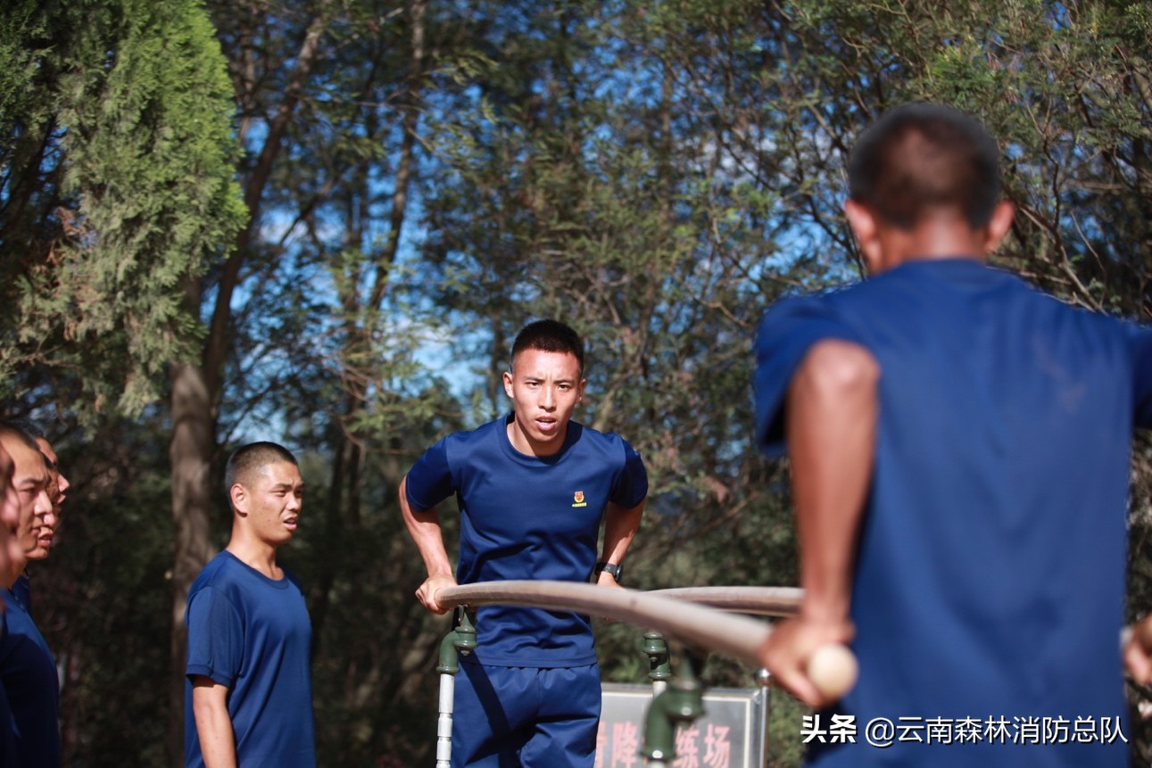 新消防员救火犯错,班长如何带好新消防员