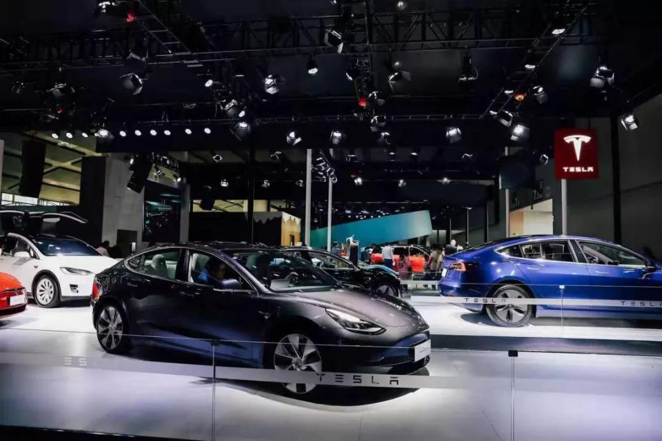 特斯拉试水4S店？经销商又要迎来春天了吗？