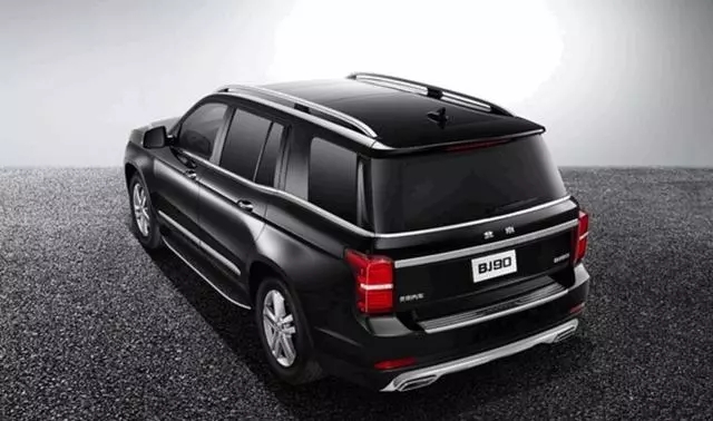 98.8万起售，换装的奔驰GL，仅满足国五排放，准备上市就凉凉？