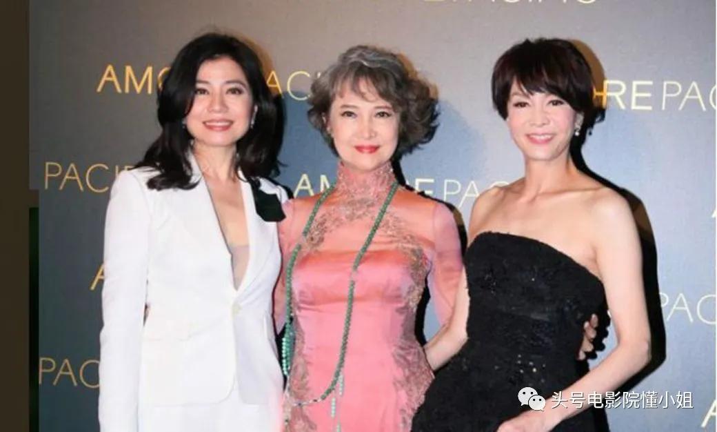 周星驰少林足球金像奖影帝视频,周星驰周润发惊艳视频