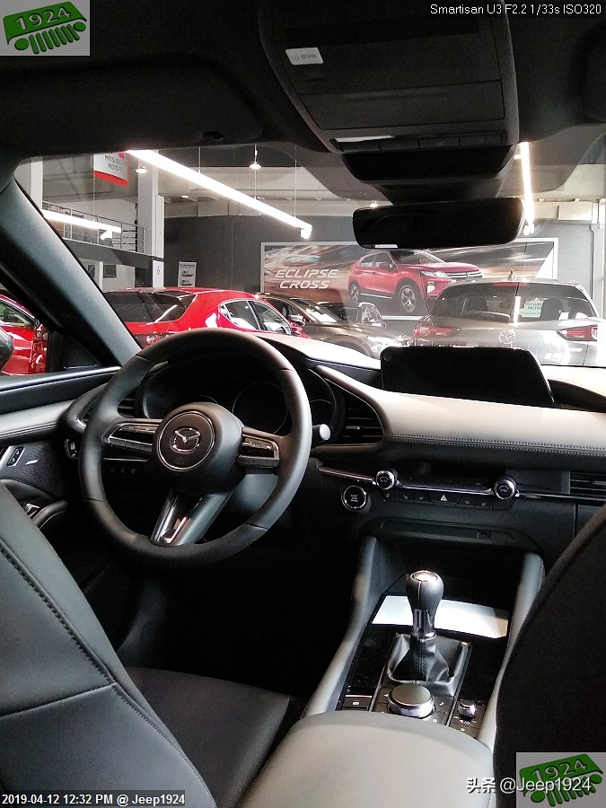 欧洲4S店实拍系列之Mazda,1---马3，我眼里最帅的两厢车