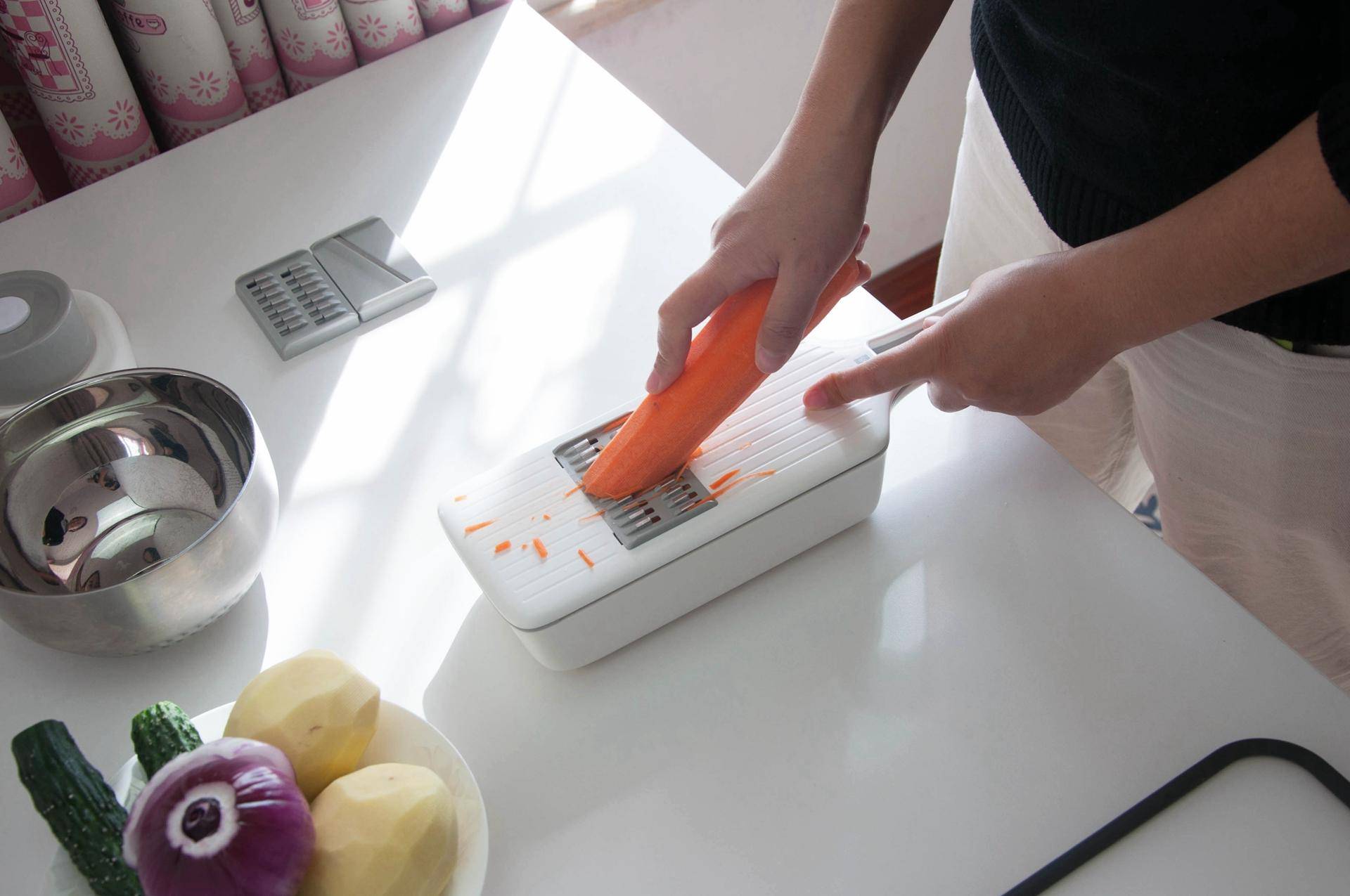 多功能切菜器厨房必备好物推荐,多功能不锈钢双面切菜板