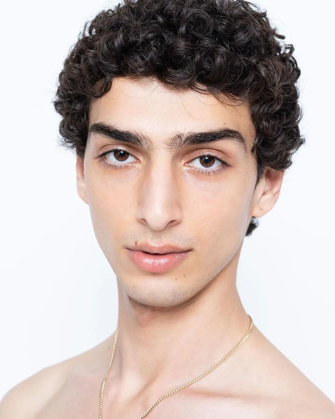 zara中国男模特,zara男模特