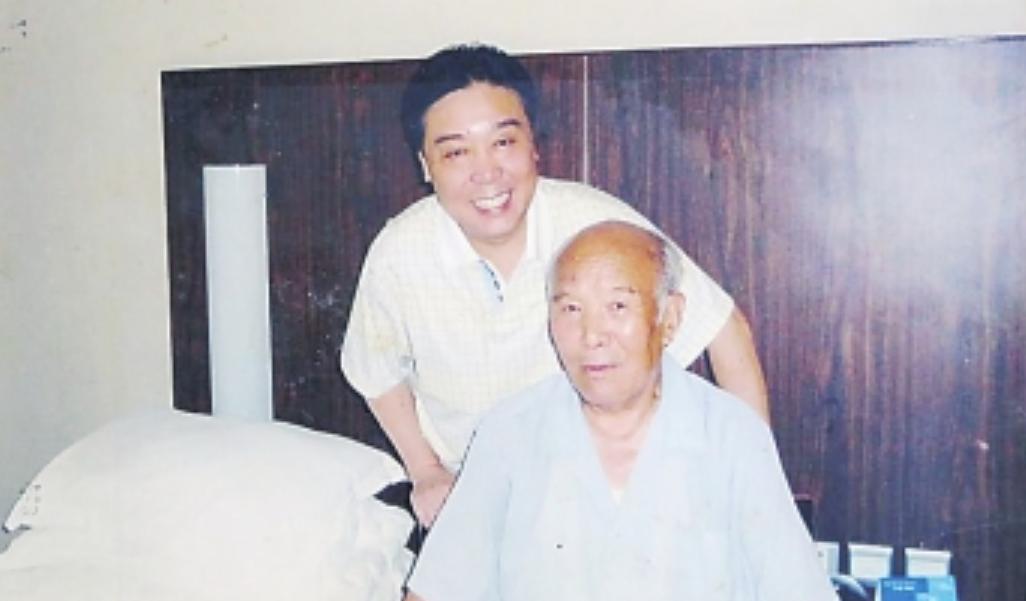 郭德纲为什么没参加师胜杰告别会,师胜杰得的胰腺癌还是肝癌