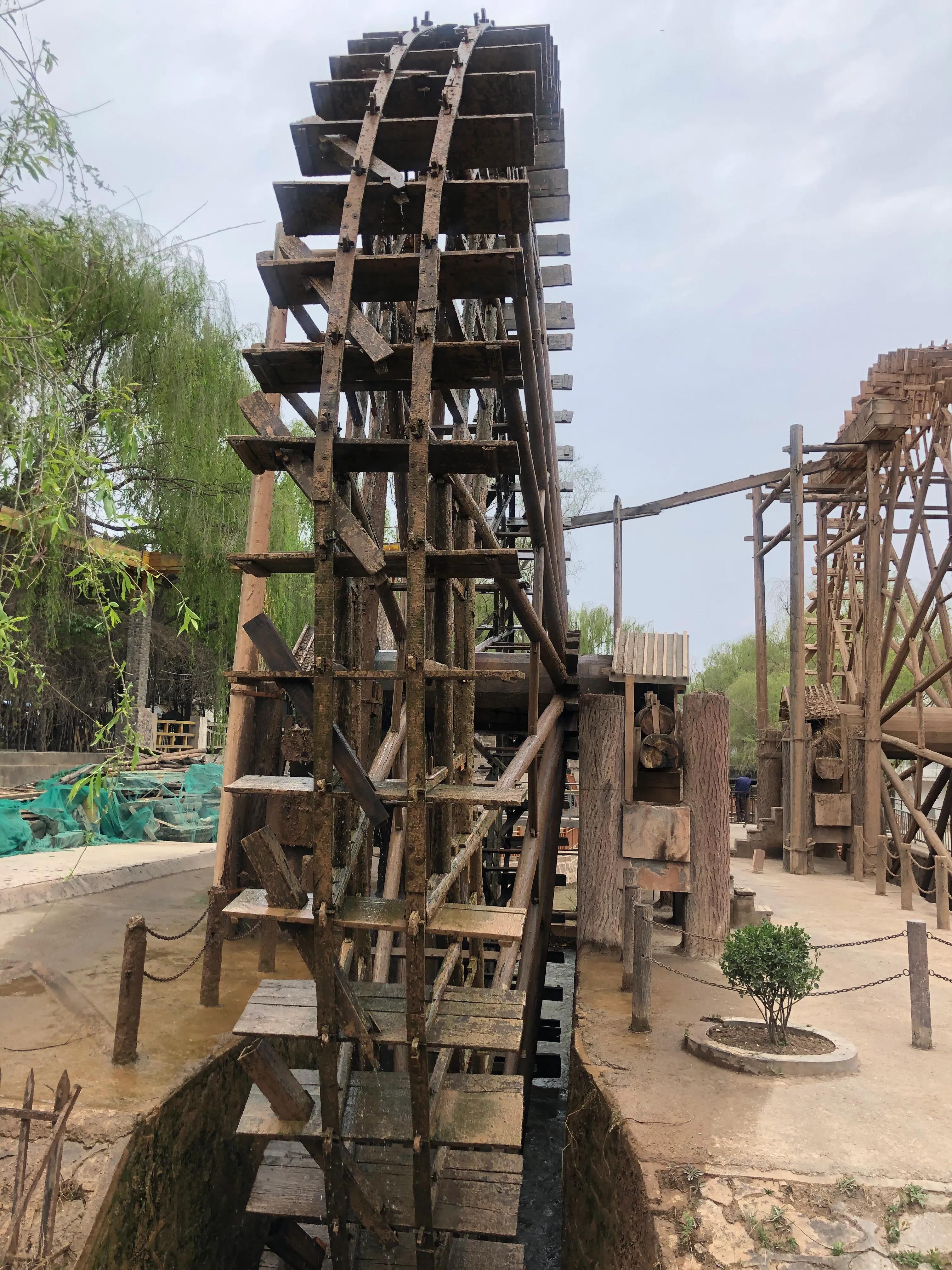 水车悠悠,段续永垂