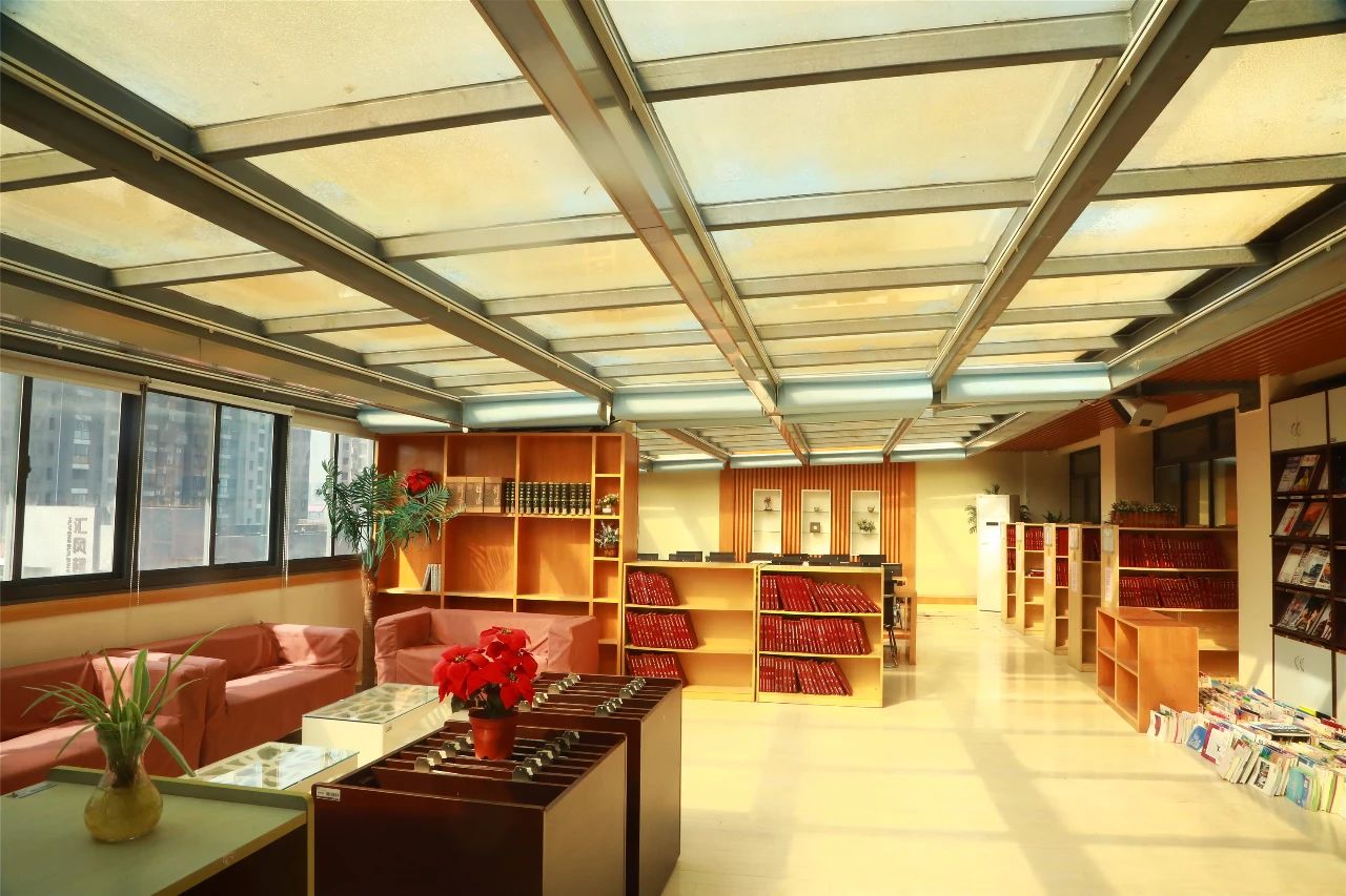 名校力量|她是鼓楼初中“盟主”学校