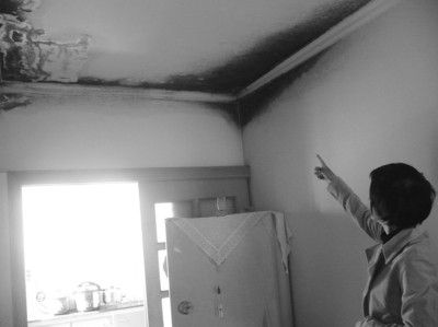 农村墙面返潮怎么处理,1楼墙面返潮墙面脱落