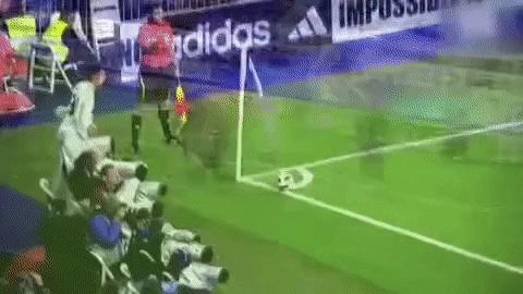 孙兴慜和c罗谁更强,c罗孙兴慜谁更厉害