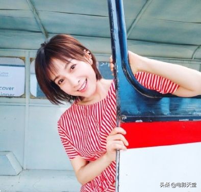 吴昕回应二手衣服被吐槽一事，专门买了熨烫机，太在意网友看法了