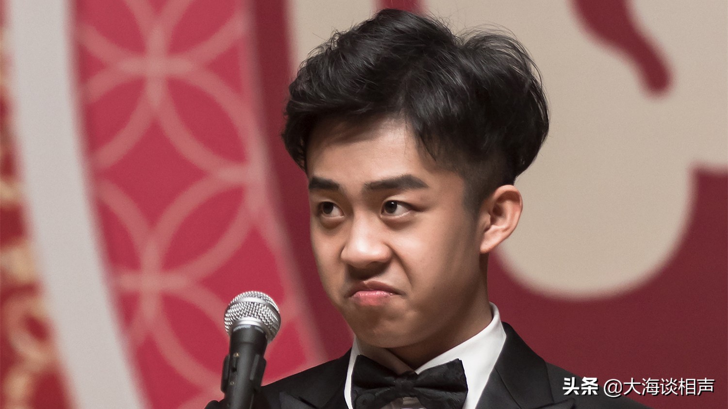 张九龄采访烧饼,德云社张九龄空降烧饼王九龙