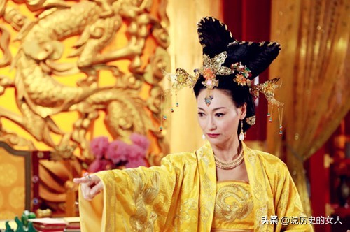 唐中宗李显是武则天的第几个儿子,武则天晚年太子李显发动政变