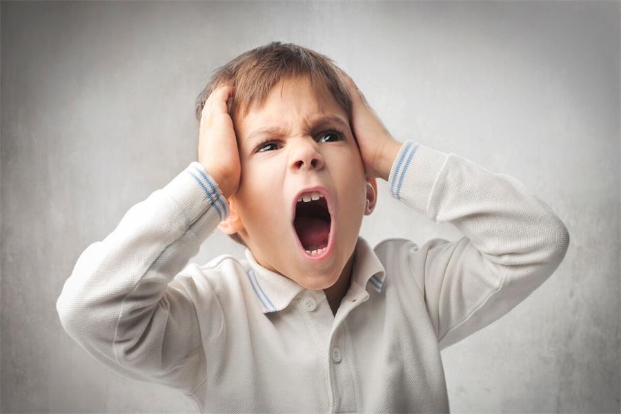 家里有个喷火娃,家里有火娃