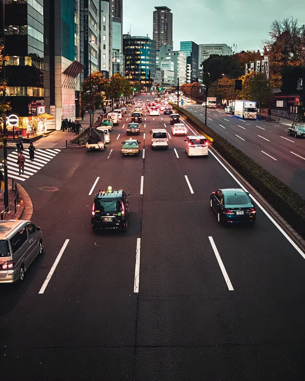 公共场所常用的100个英文标识,公共场所请使用国家通用语言标示