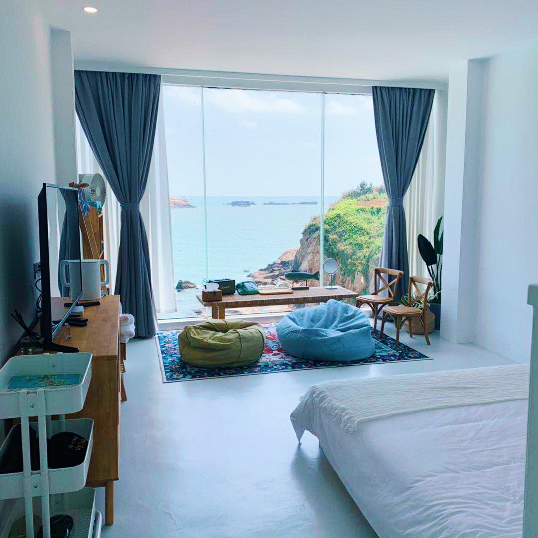 圣托里尼海岛旅游攻略,圣托里尼的绝美海岛