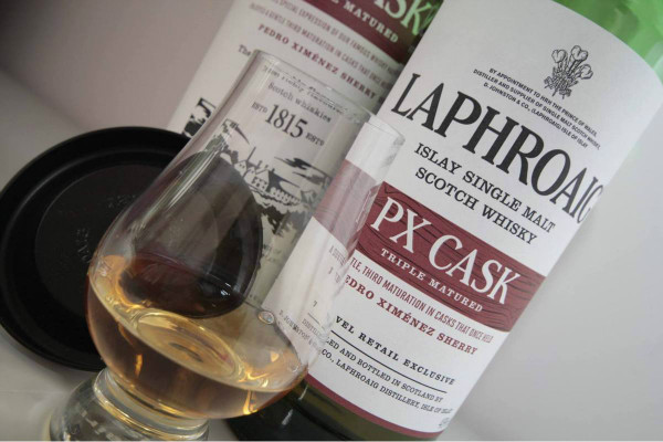 机场免税店买的酒靠谱吗,机场免税店可以买几瓶酒