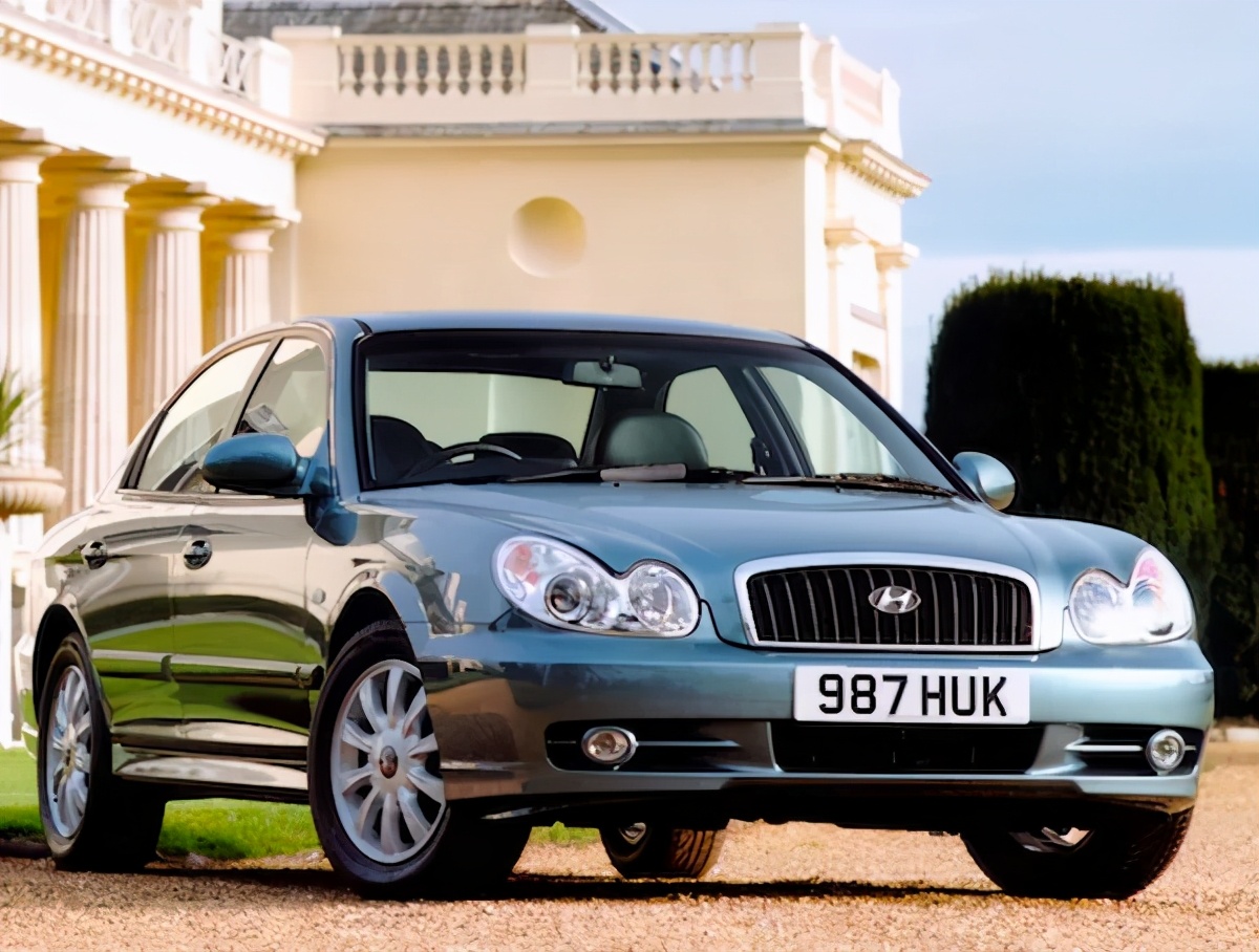 2009奔驰s车灯,盘点9款经典车灯