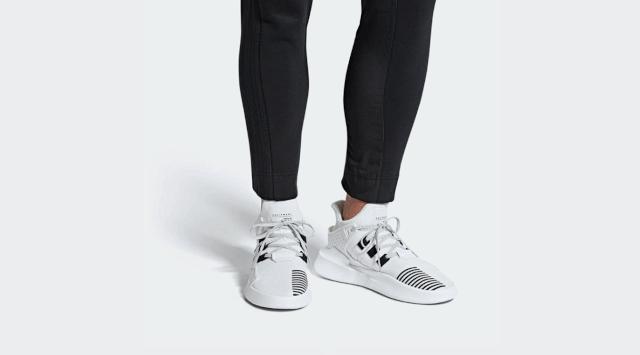 看男生第一眼会看鞋是什么心理,看男生第一眼会看衣品