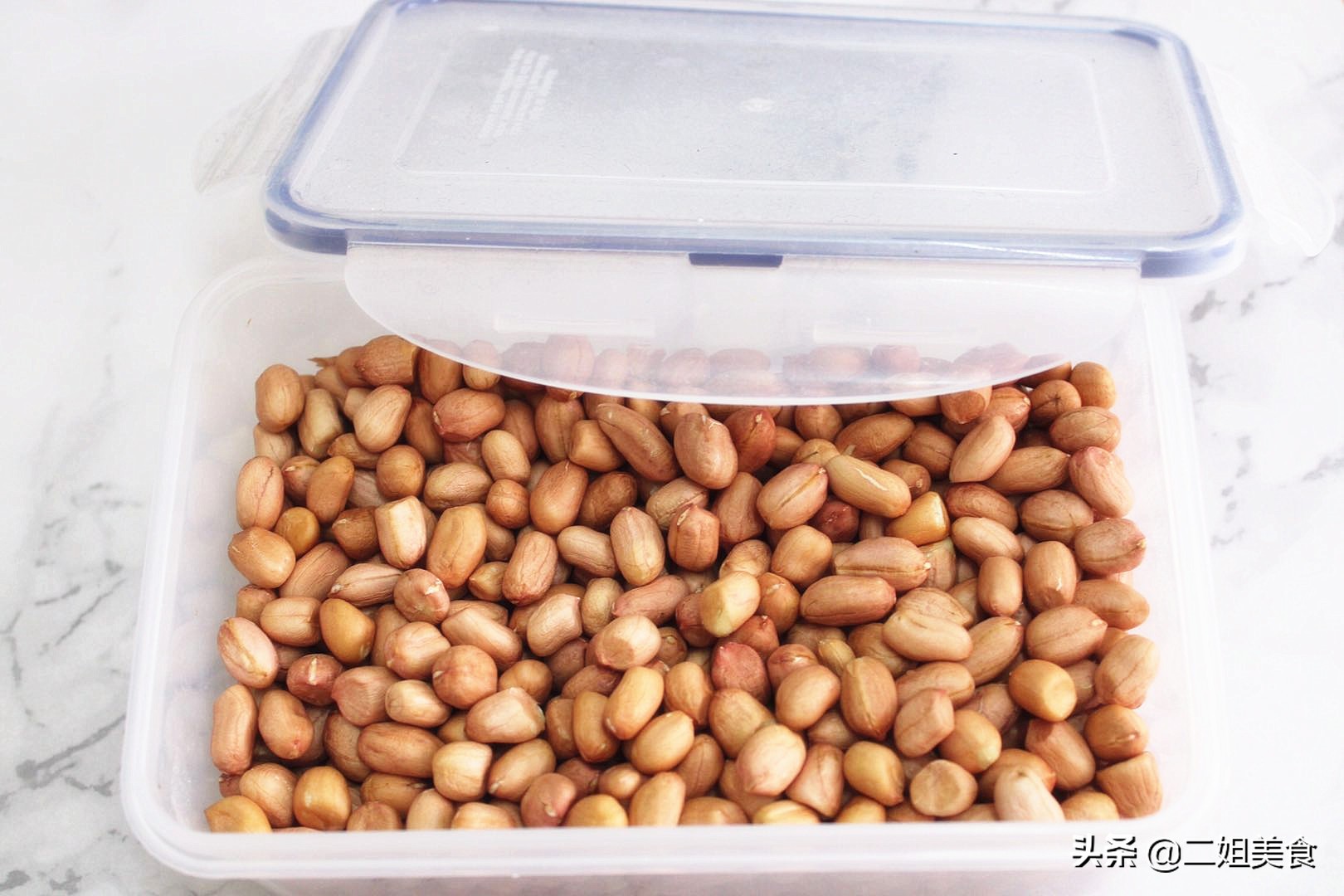 花生保存不当会造成哪种毒素,花生一般放多久会发霉