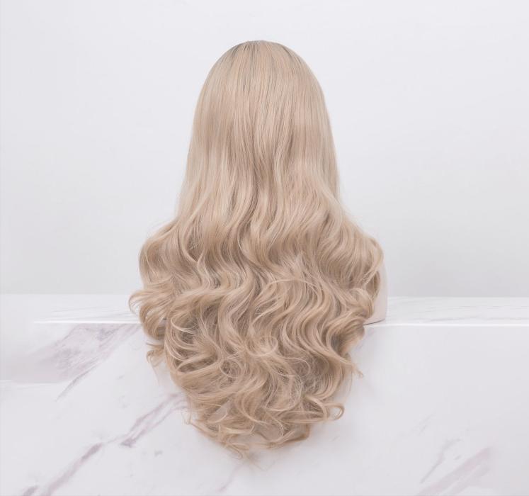 选美皇后是秃子？当众摘下假发引热议！没想到这两个冠军也是秃头