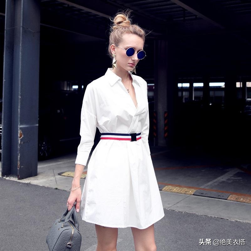 讲解连衣裙的穿搭,连衣裙怎样穿才显得更高级呢