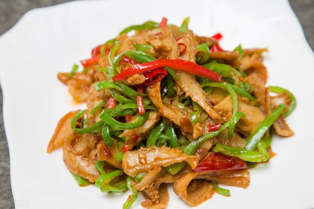 特色香辣脆毛肚,毛肚怎么做好吃爆炒毛肚