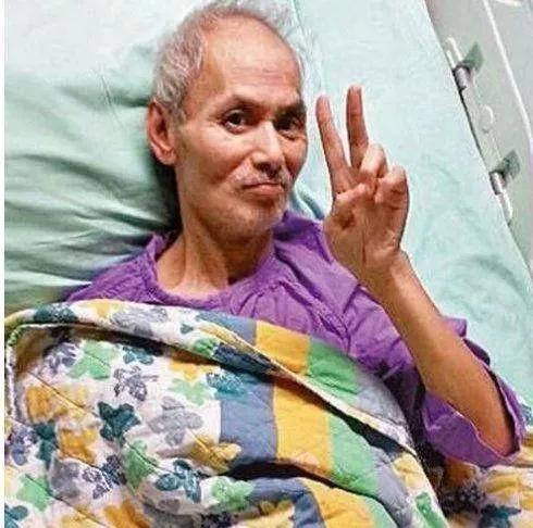 洪金宝67岁身体硬朗,洪金宝坐轮椅苍老消瘦