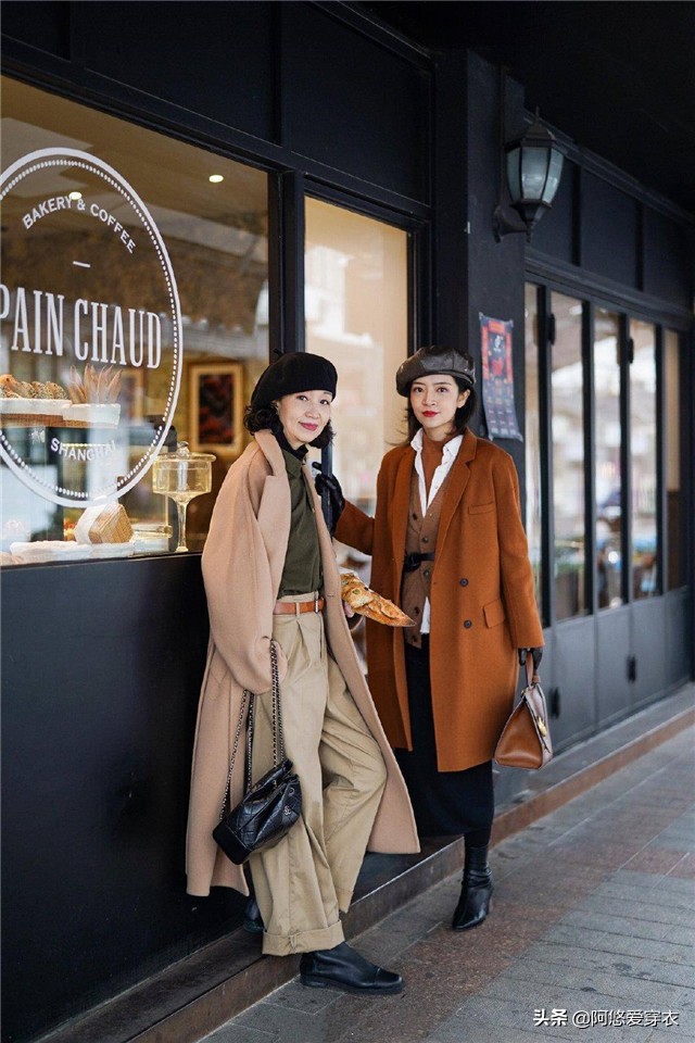 三木高领毛衣搭配,时尚博主三木秋冬搭配毛衣叠穿