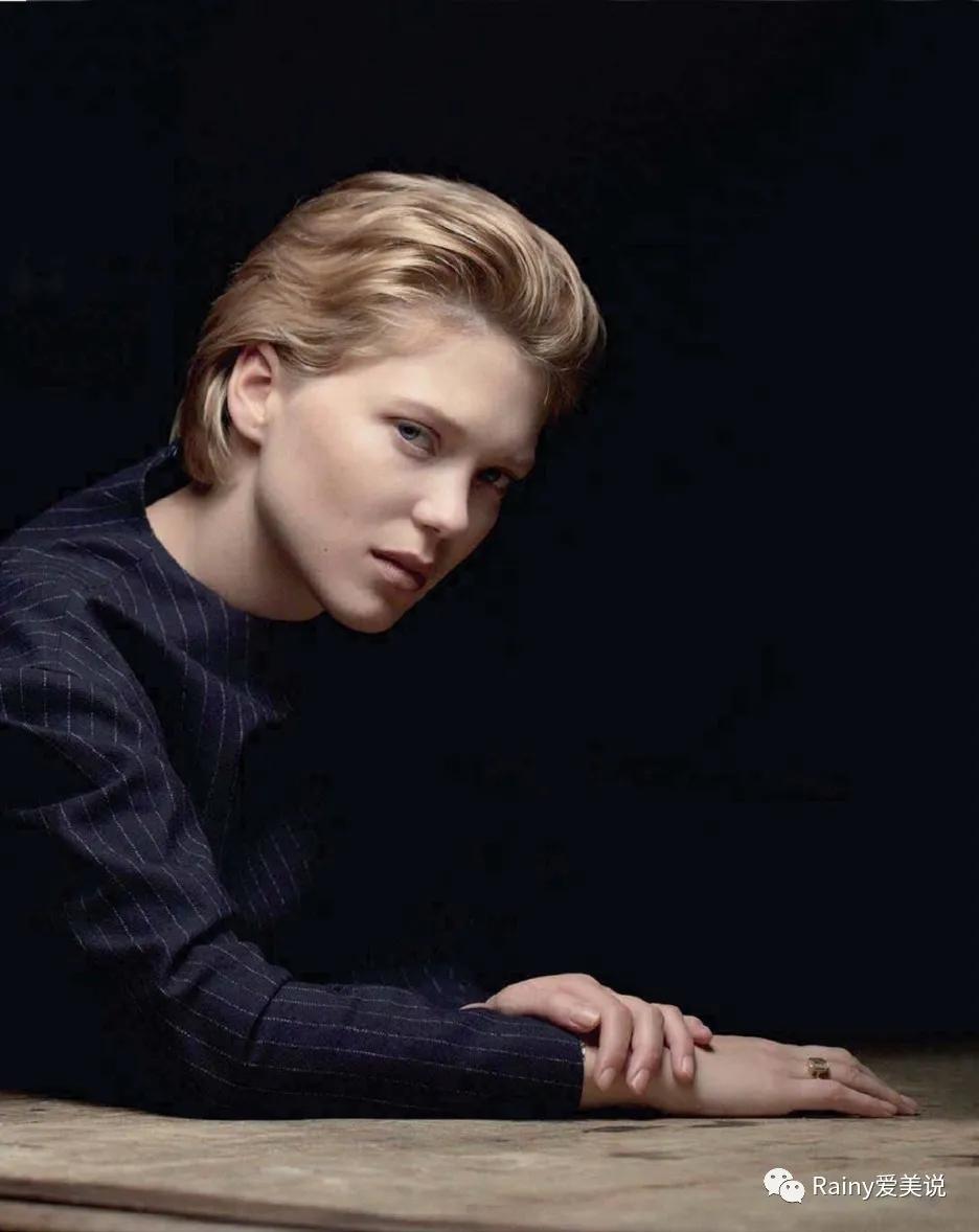 牙缝大、脸盘方，这位“法兰西玫瑰”是怎么美出了自己的特色？