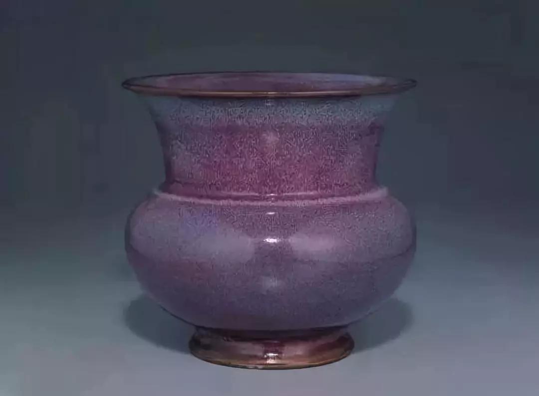 痰盂上国外拍卖会,一只痰盂上了外国拍卖会