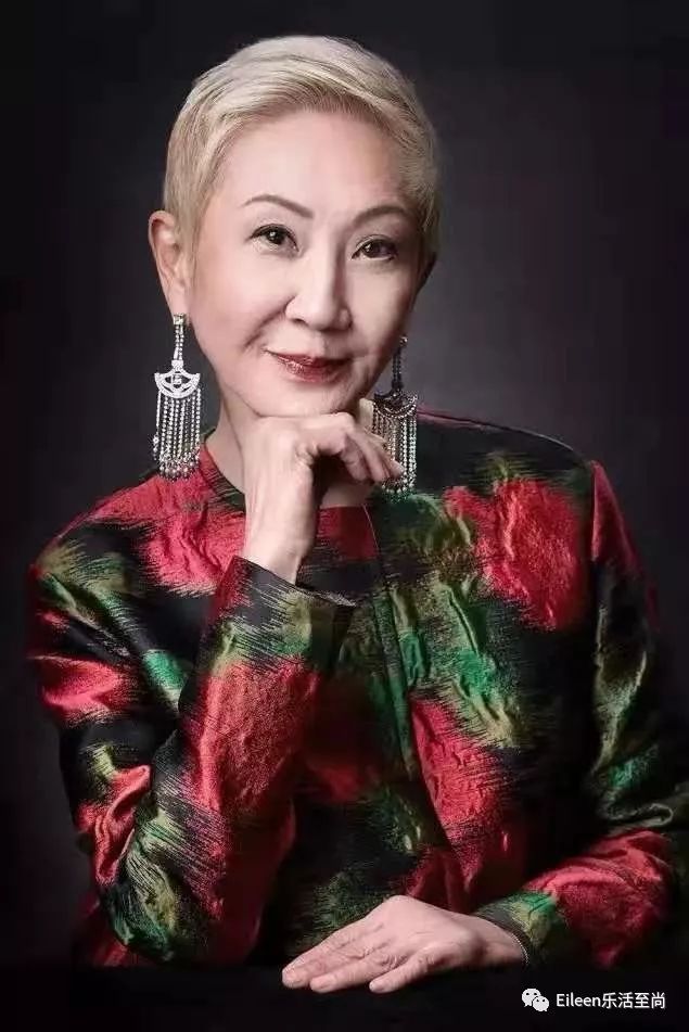 寰愬厠鍜屽瀛愭柦鍗楃敓鐖辨儏鏁呬簨,寰愬厠涓庡墠濡绘柦鍗楃敓