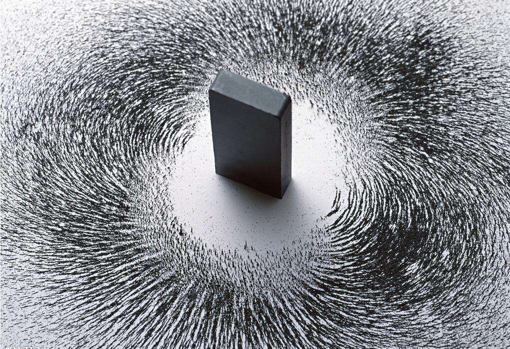 软磁铁怎么制造,磁铁是如何制造的它的材料是什么