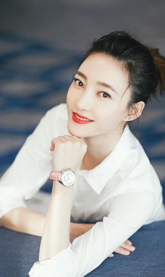 比嘟嘟唇好看的唇形,唇形花瓣唇和嘟嘟唇区别图