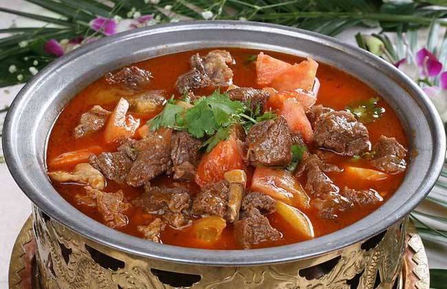 西红柿炖牛肉牛肉切法,西红柿炖牛肉怎么让牛肉烂又好吃