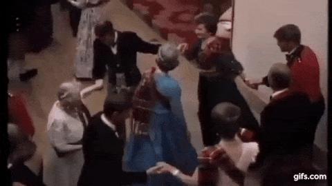 93岁女王年年放暑假！深扒女王秘密“朋友圈”，看看她都玩些啥