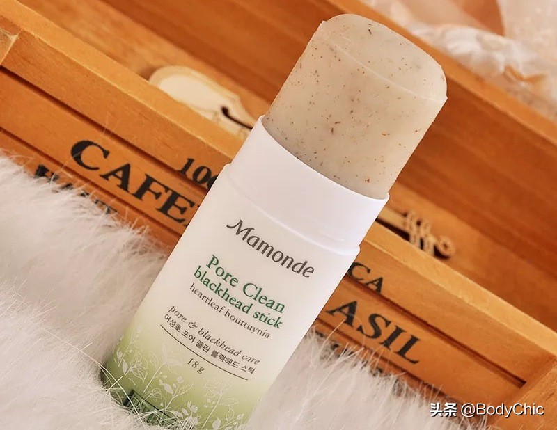 要过年了，晒晒自己在淘宝买的无用品！